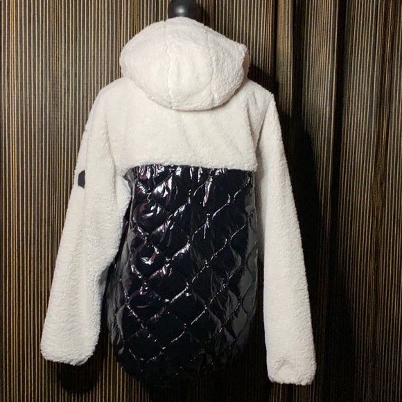 DKNY SHEARLING AND PUFFER JACKET - Picture 3 of 8